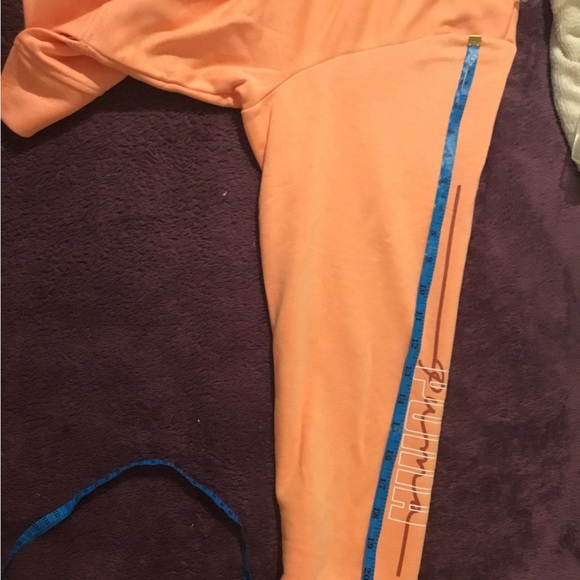 NWT PUMA Sweatshirt Peach Rose High-low Crew Neckline Sweatshirt - Picture 8 of 9